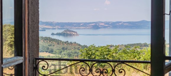 Дом с 6 комнатами в Монтефьясконе, Италия № 277787 27