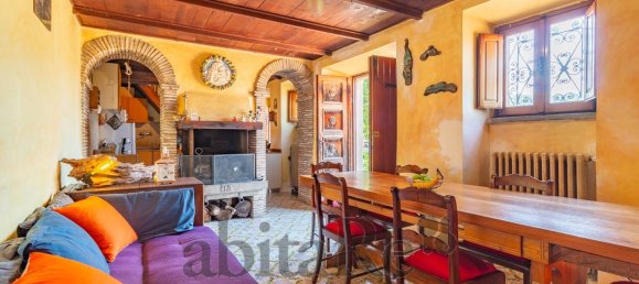 Дом с 6 комнатами в Монтефьясконе, Италия № 277787 16