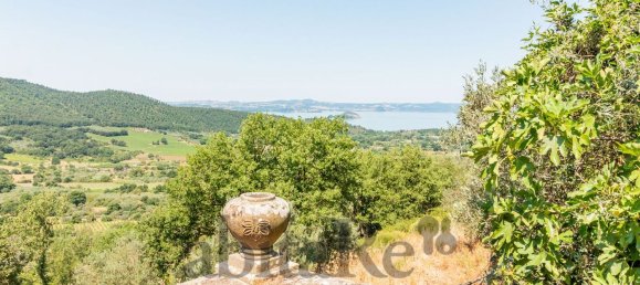 Дом с 6 комнатами в Монтефьясконе, Италия № 277787 6