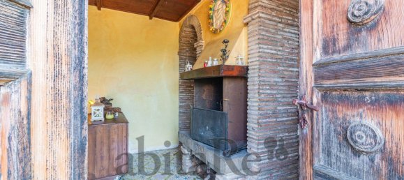 Дом с 6 комнатами в Монтефьясконе, Италия № 277787 13