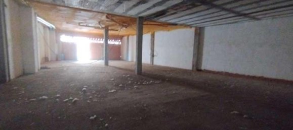 427m² Commercial property in Zaragoza, Spain No. 62897 11