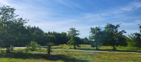 Grundstück in Salles, France 628m², Nr. 335845 3