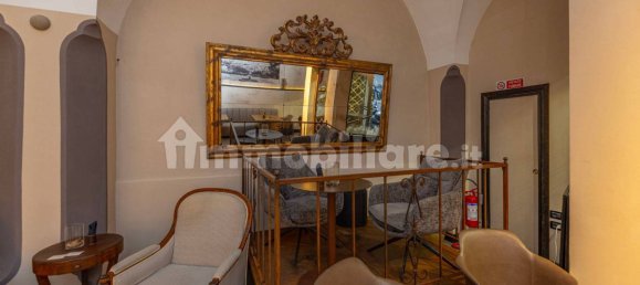 2 rooms Commercial property in Florence, Italy No. 38875 8