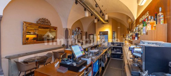 2 rooms Commercial property in Florence, Italy No. 38875 14