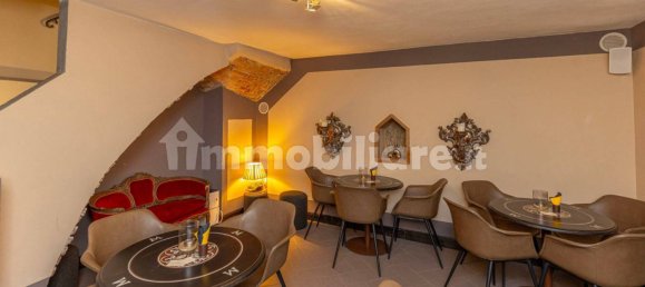 2 rooms Commercial property in Florence, Italy No. 38875 17