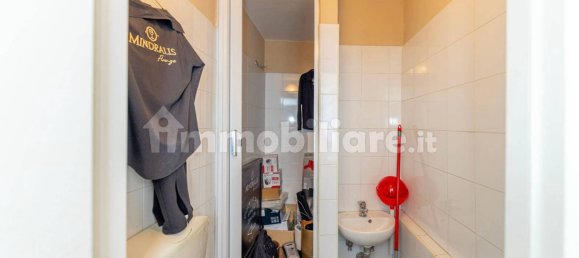 2 rooms Commercial property in Florence, Italy No. 38875 20