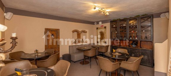 2 rooms Commercial property in Florence, Italy No. 38875 18