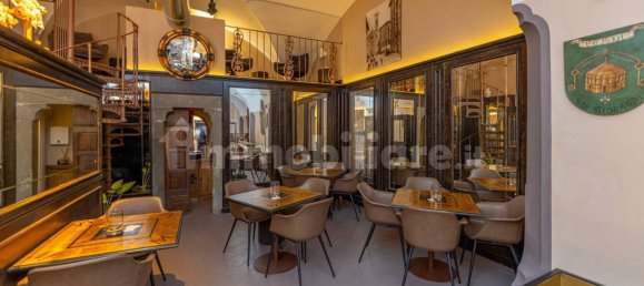 2 rooms Commercial property in Florence, Italy No. 38875 25