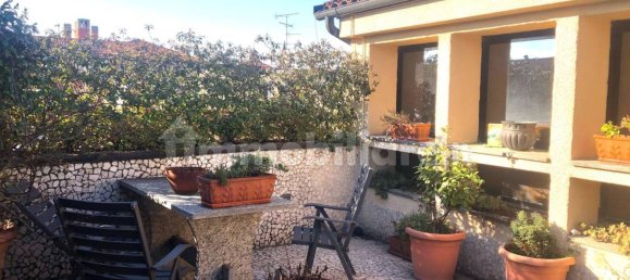 2 bedrooms Penthouse in Novara, Italy No. 170744 5