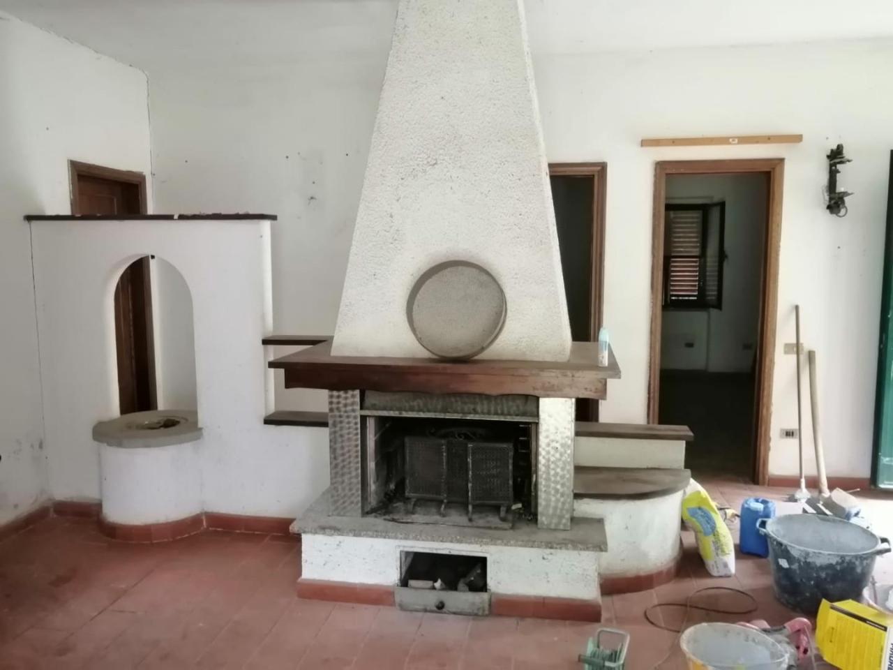 4غرفة منزل في Calci, Italy رقم 124315