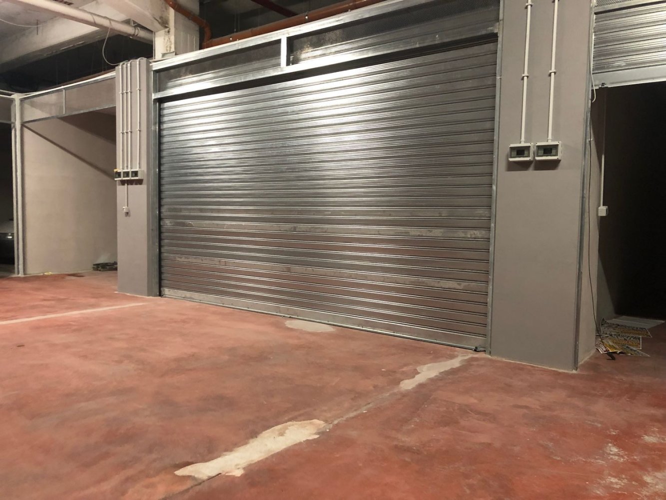 40m² Garage in Rome, Italy No. 255605