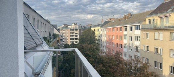 3-salle Appartement à Brigittenau, Austria No. 190216 9