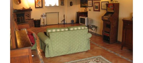 2 غرف نوم منزل في Valfenera, Italy رقم 254103 2