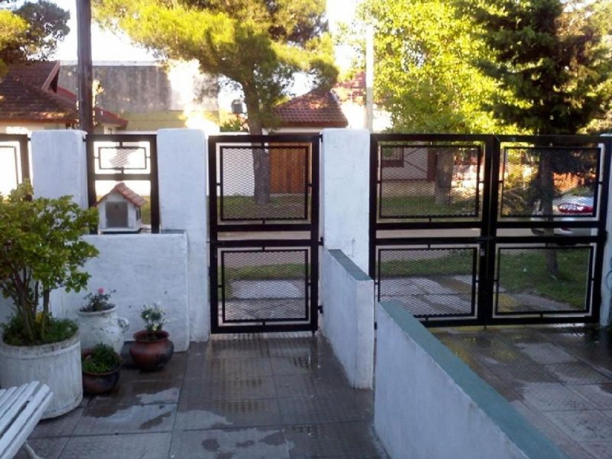  عقار تجاري في Mar del Plata, Argentina رقم 104589