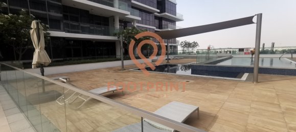 2 bedrooms Apartment in Dubai, UAE No. 24403 4