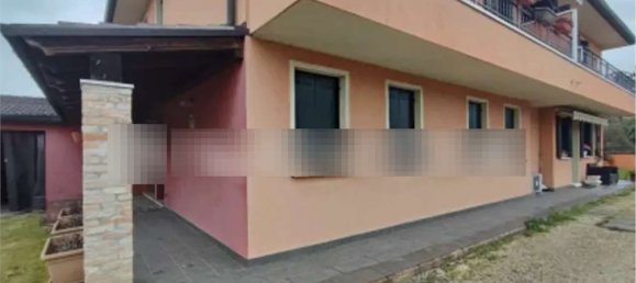 4 chambres Appartement à Campagna Lupia, Italy No. 323332 3