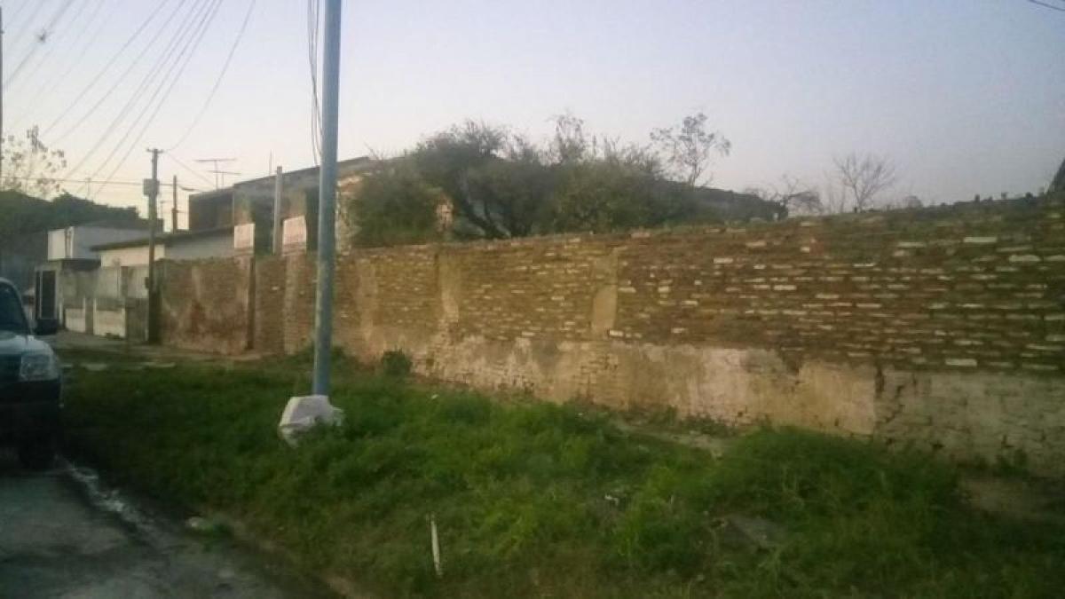  Land in Lanus, Argentina No. 39648