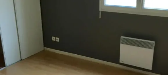 Квартира с 3 комнатами в Витри-ле-Реймс, Франция № 220134 5