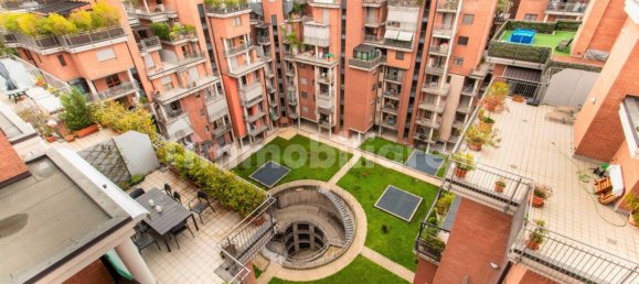 2 bedrooms Apartment in Turin, Italy No. 175576 25