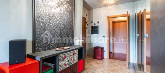 2 bedrooms Apartment in Turin, Italy No. 175576 5