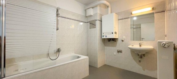 2 rooms Duplex in Hernals, Austria No. 183092 12