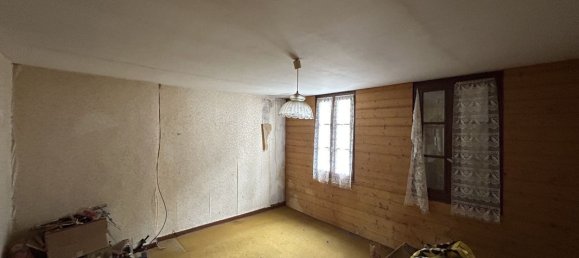 2 bedrooms House in Egletons, France No. 103054 7