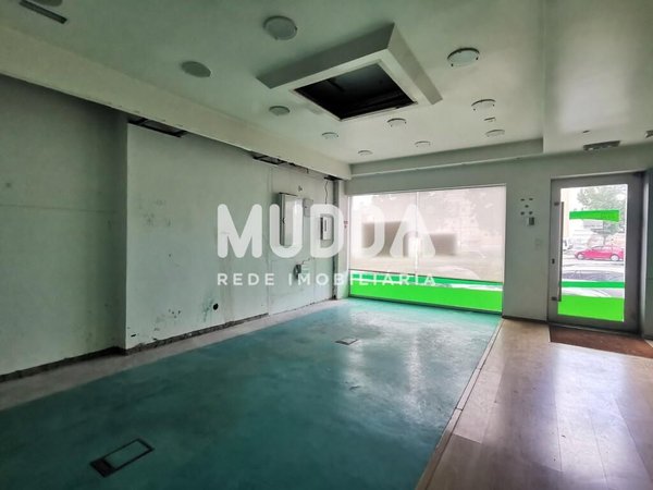 110m² Commercial property in Macedo de Cavaleiros, Portugal No. 92737