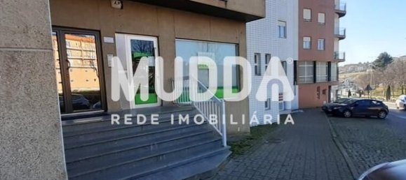 110m² Commercial property in Macedo de Cavaleiros, Portugal No. 92737 4