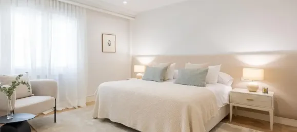 Apartamento de 3 dormitorios en Madrid, Spain No. 158723 12