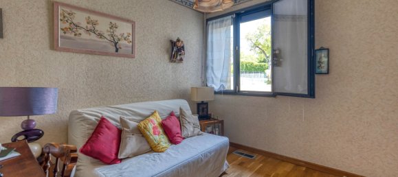 4 bedrooms House in Isere, France No. 327482 14