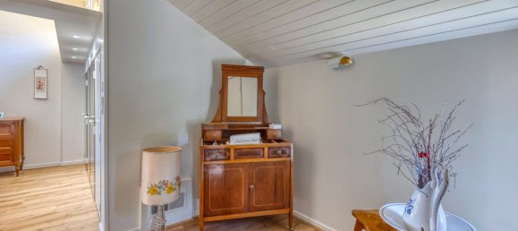 4 bedrooms House in Isere, France No. 327482 10