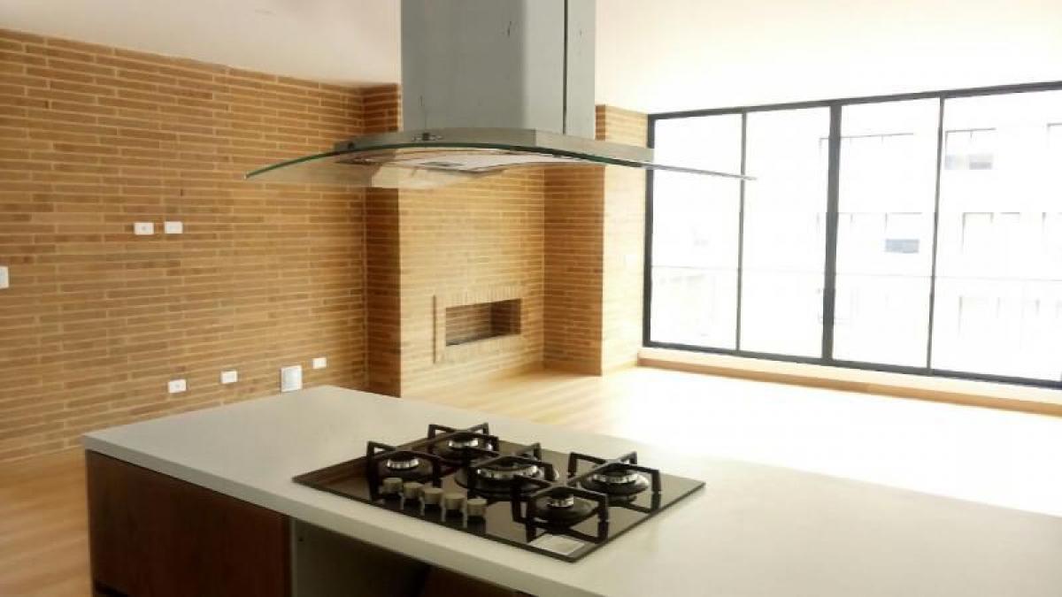 3 bedrooms House in Bogota, Colombia No. 12990