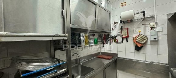 Gewerbliche Immobilie in Quarteira, Portugal 57m², Nr. 204231 5