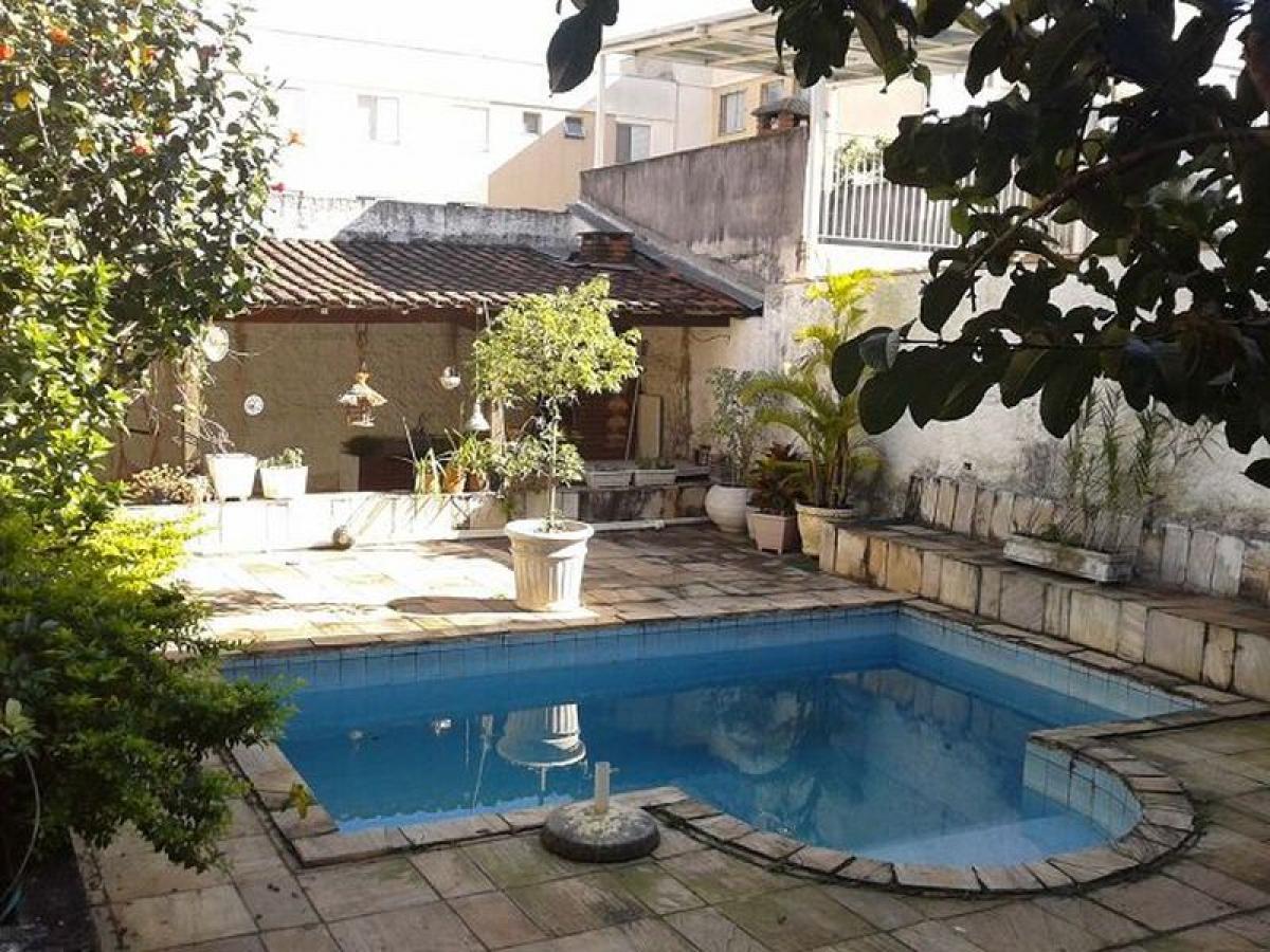 Casa de 3 dormitorios en Sao Paulo, Brazil No. 434027