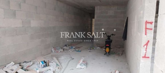 2 bedrooms Apartment in Sannat, Malta No. 1008 2