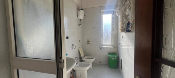 4 rooms House in Palma Campania, Italy No. 120854 13