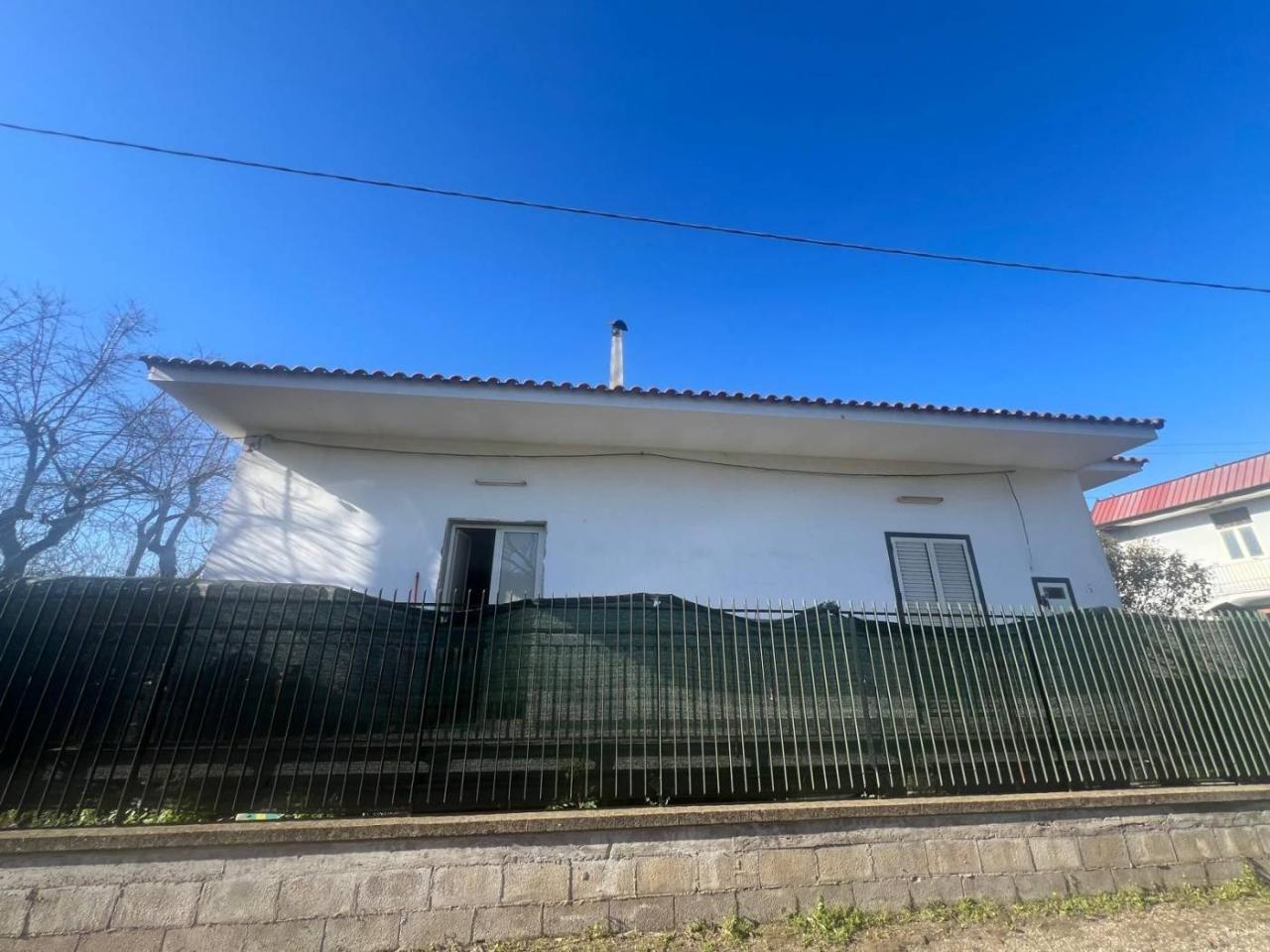 4 rooms House in Palma Campania, Italy No. 120854