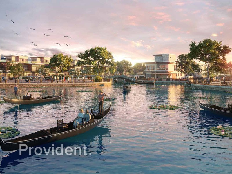 7 bedrooms Villa in Dubai, UAE No. 3827