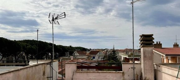 Casa de 3 habitaciónes en Ardea, Italy No. 29713 20