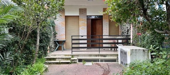 Casa de 3 habitaciónes en Ardea, Italy No. 29713 4