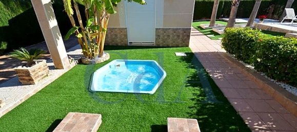 Villa de 5 dormitorios en Torrevieja, Spain No. 4909 8