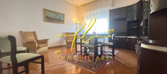 2 bedrooms Apartment in Livorno, Italy No. 352809 4