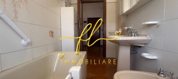 2 bedrooms Apartment in Livorno, Italy No. 352809 20