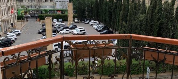 Apartamento T2 em Nasimi, Azerbaijan N.º 2342 13