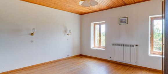 5 bedrooms House in Gironde, France No. 301060 25