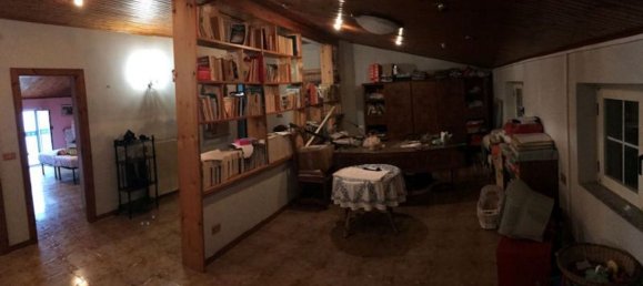 570m² Warehouse in Trentinara, Italy No. 170101 11