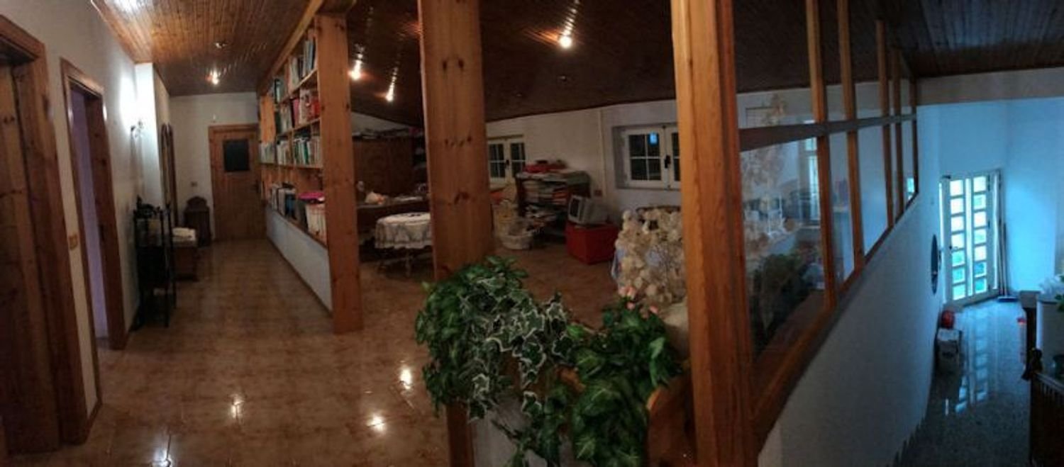 570m² Warehouse in Trentinara, Italy No. 170101