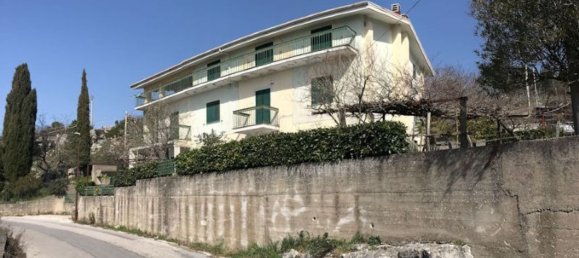 570m² Warehouse in Trentinara, Italy No. 170101 6