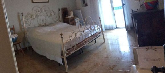 570m² Warehouse in Trentinara, Italy No. 170101 8