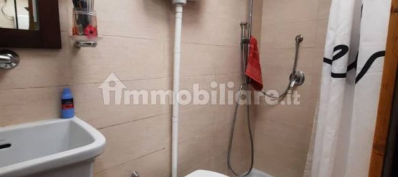 1-Zimmer Gewerbliche Immobilie in Naples, Italy, Nr. 12763 8